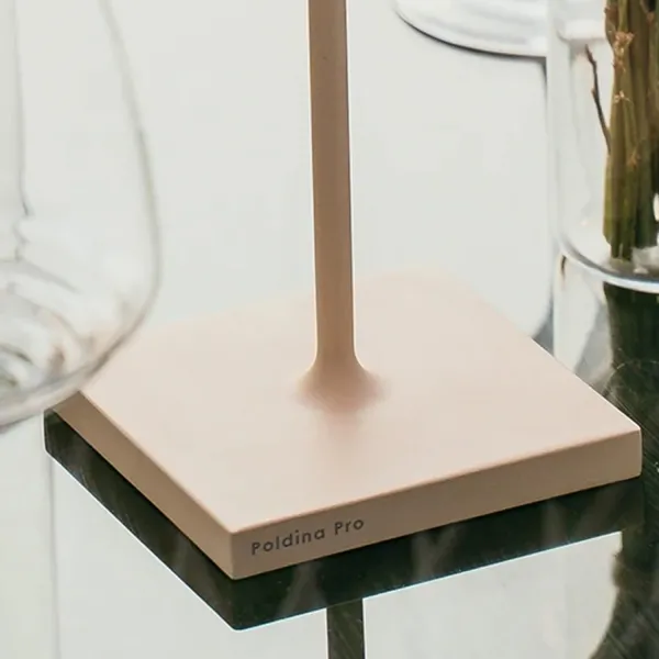 Sand color Poldina rechargeable portable lamp by Zafferano