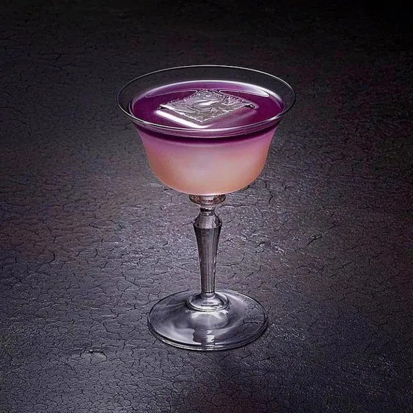 Wormwood Presidente bicchiere da cocktail in vetro cristallino da 135cc Italesse