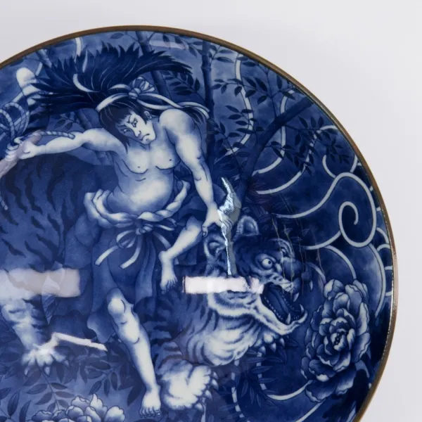 Yakuza Tiger Bowls in porcellana blu e bianca by Tokyo Studio