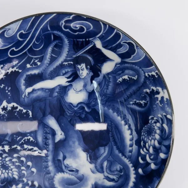 Yakuza Octopus Bowls in porcellana blu e bianca by Tokyo Studio