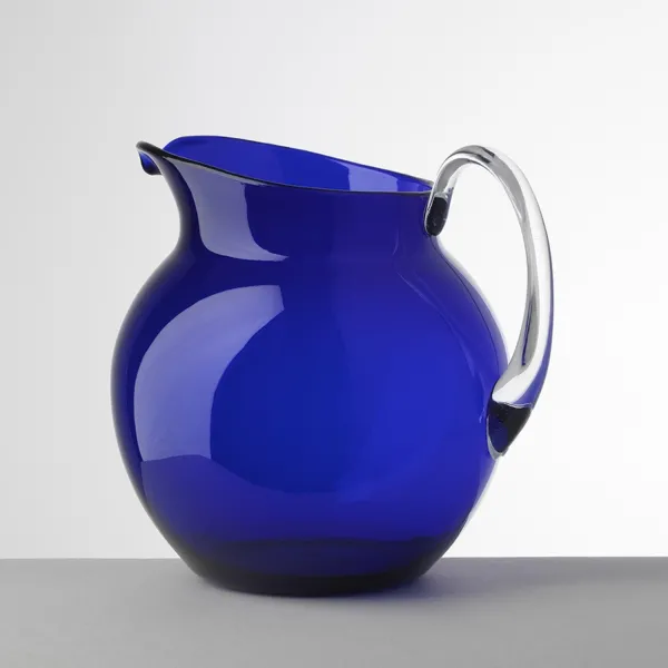 3-liter blue acrylic pitcher "Palla" by Mario Luca Giusti