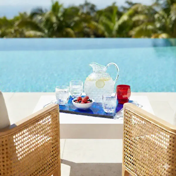 Blue acrylic tray ‘Flag’ by Mario Luca Giusti