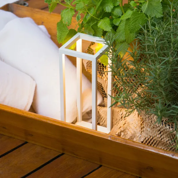 Zafferano Home – Lampada da Tavolo Ricaricabile Bianca