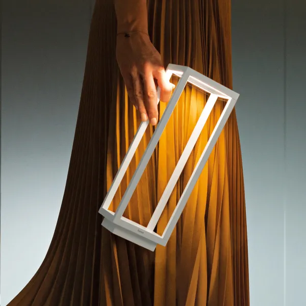 Zafferano Home – Lampada da Tavolo Ricaricabile Bianca