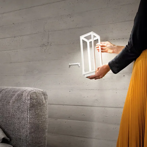 Zafferano Home – Lampada da Tavolo Ricaricabile Bianca