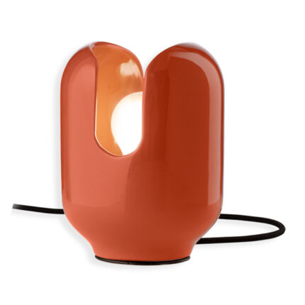 Lampada da tavolo in ceramica arancio Batucada di Ferroluce