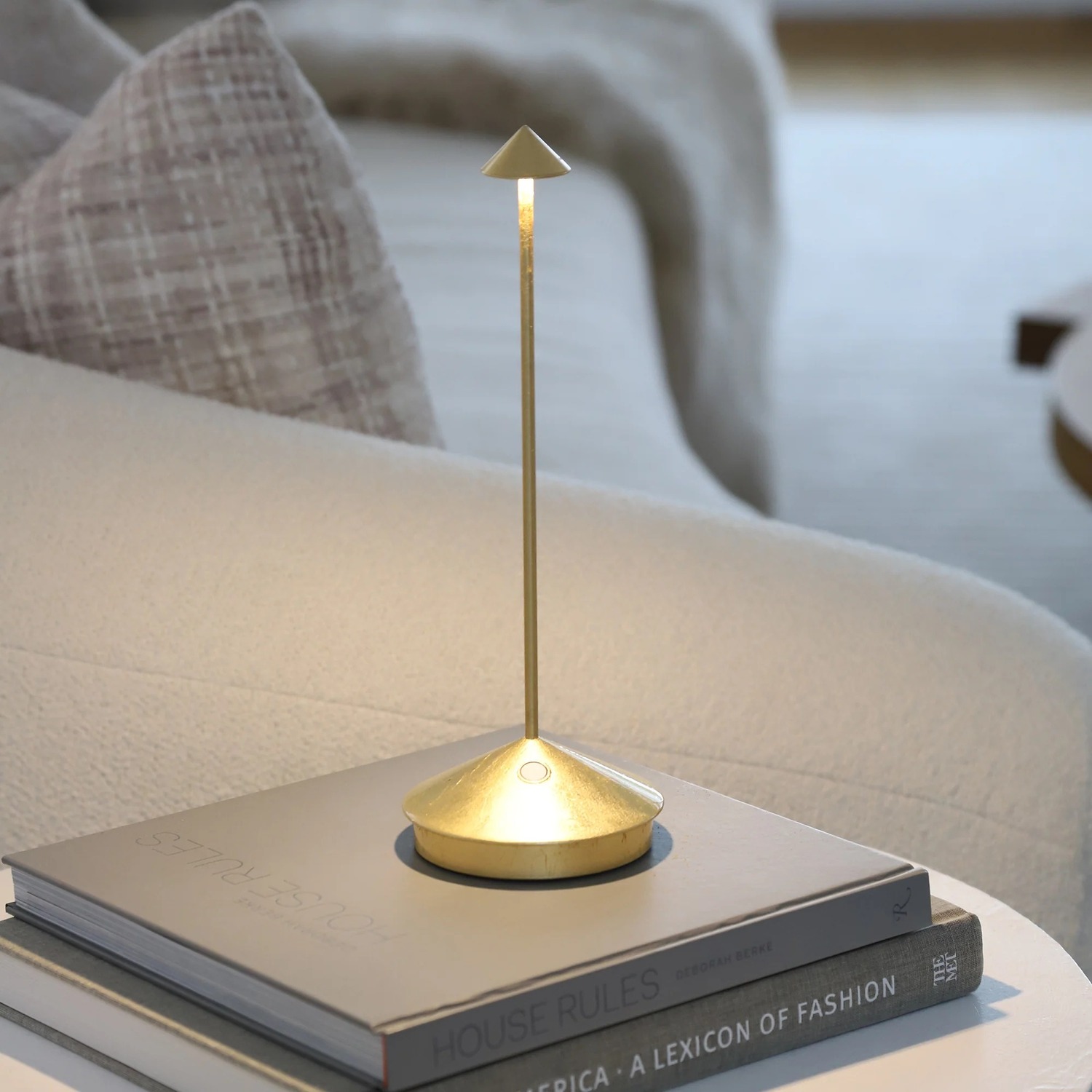 Zafferano Pina Lamp Ld2650bfo 2